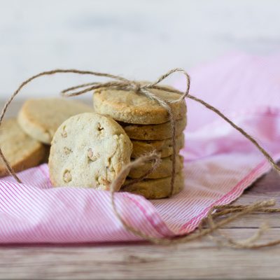 Galletas saladas de queso stilton y nueces